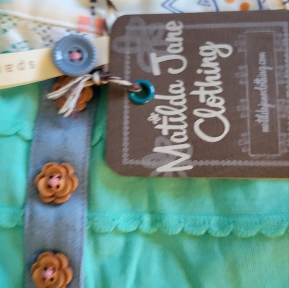 Matilda jane size 4 tank tops-green is new with tags - Picture 2 of 5